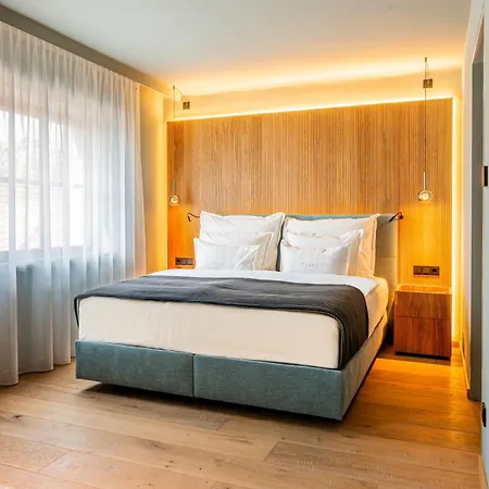 Moerwald Gutshof Hotel Feuersbrunn